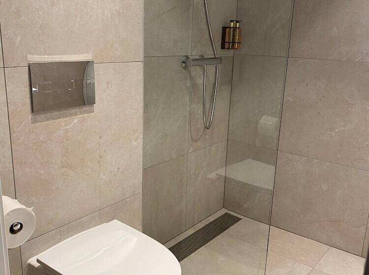 חדר סופריור, Rognan