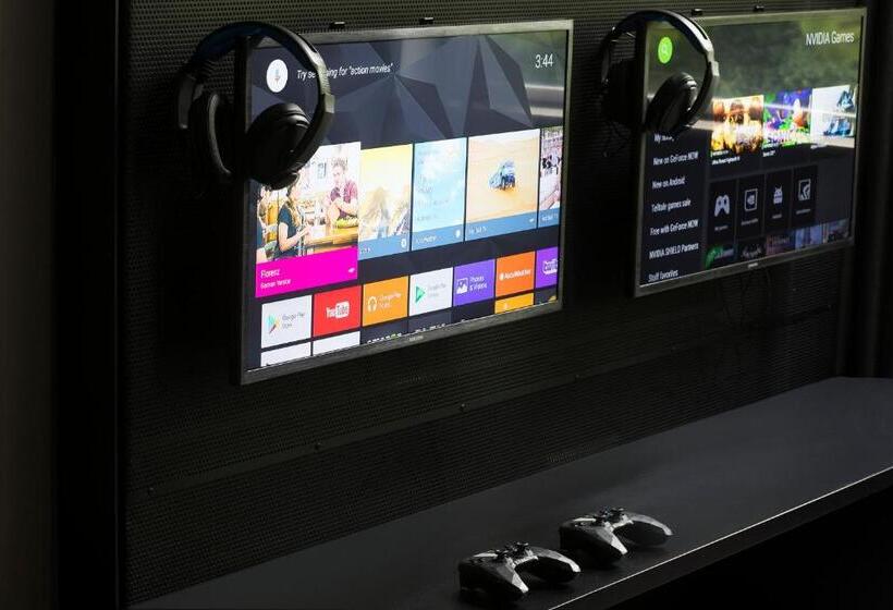 Standard Quadruple Room with Bunk Beds, De Pijp Boutique Hotel