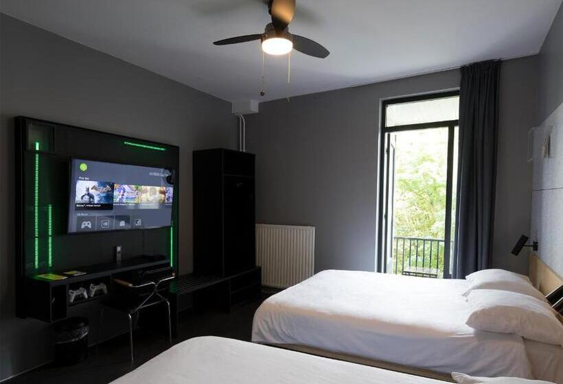 اتاق خانوادگی, De Pijp Boutique Hotel