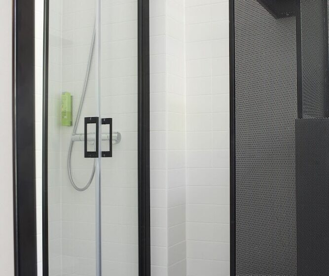 اتاق استاندارد یک نفره, De Pijp Boutique Hotel