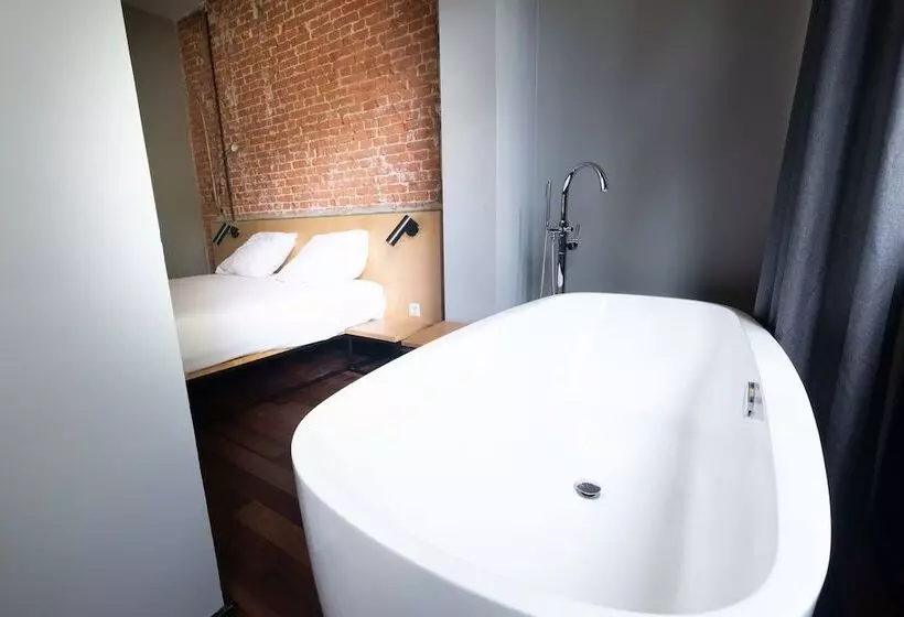 سوییت لوکس, De Pijp Boutique Hotel