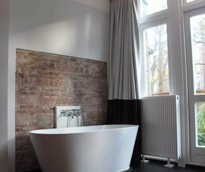 سوییت لوکس, De Pijp Boutique Hotel