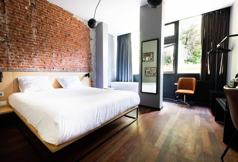 سوییت لوکس, De Pijp Boutique Hotel