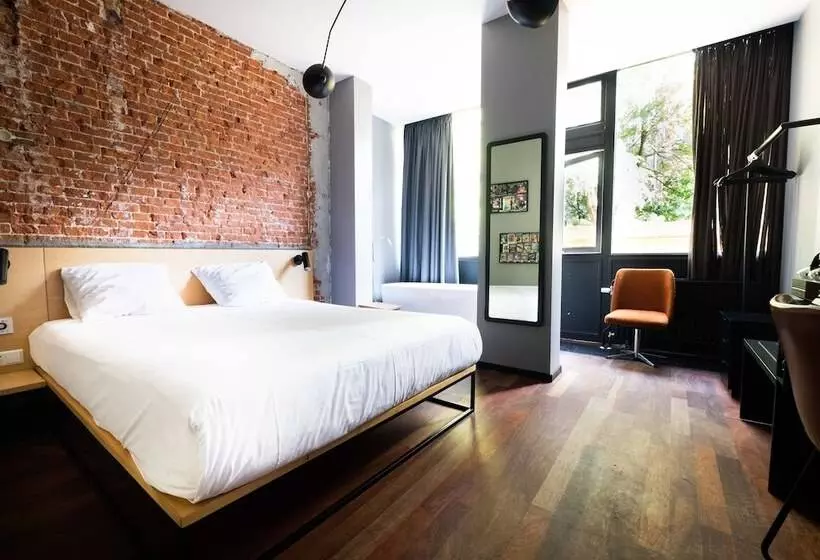 سوییت لوکس, De Pijp Boutique Hotel