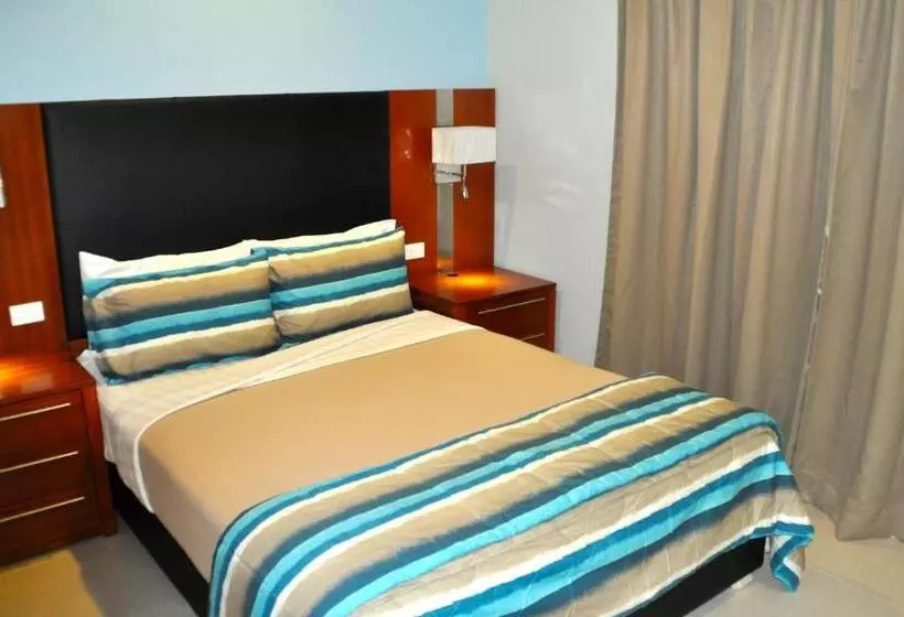 اتاق استاندارد, Madang Resort