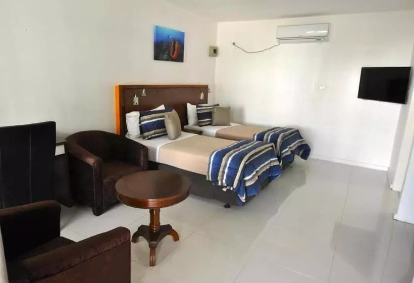 اتاق استاندارد, Madang Resort