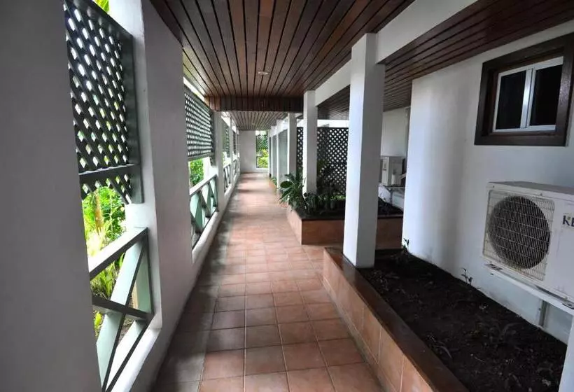 اتاق استاندارد, Madang Resort