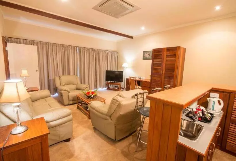 سوئیت پرزیدنت, Madang Resort
