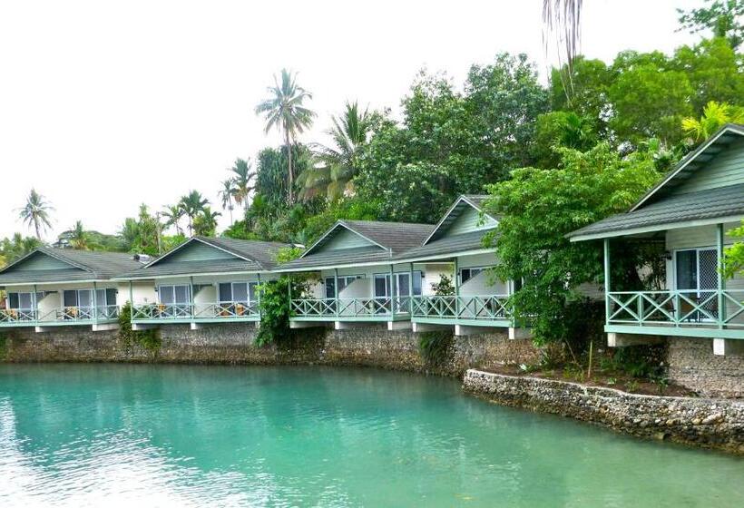 בקתה סטנדרטית, Madang Resort