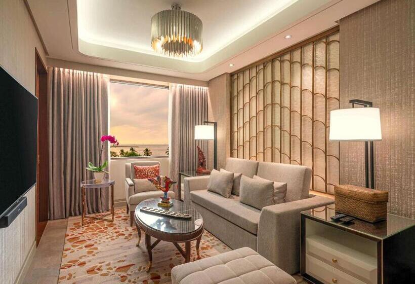 سوئیت اجرایی با تخت کینگ, Admiral Hotel Manila   Mgallery