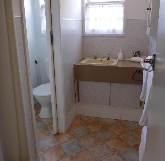 Апартаменты 2 Спальни, Fernleaf Motel