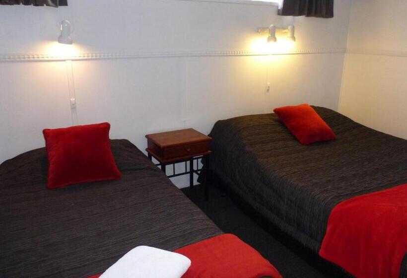 带2个卧室的公寓, Fernleaf Motel