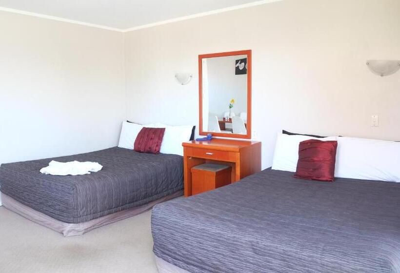 Семейный Номер Superior, Gateway International Motel