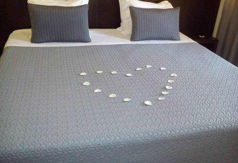 Romantic Room, Apolo
