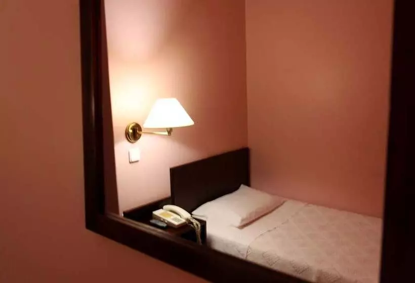 اتاق استاندارد یک نفره, Bragança