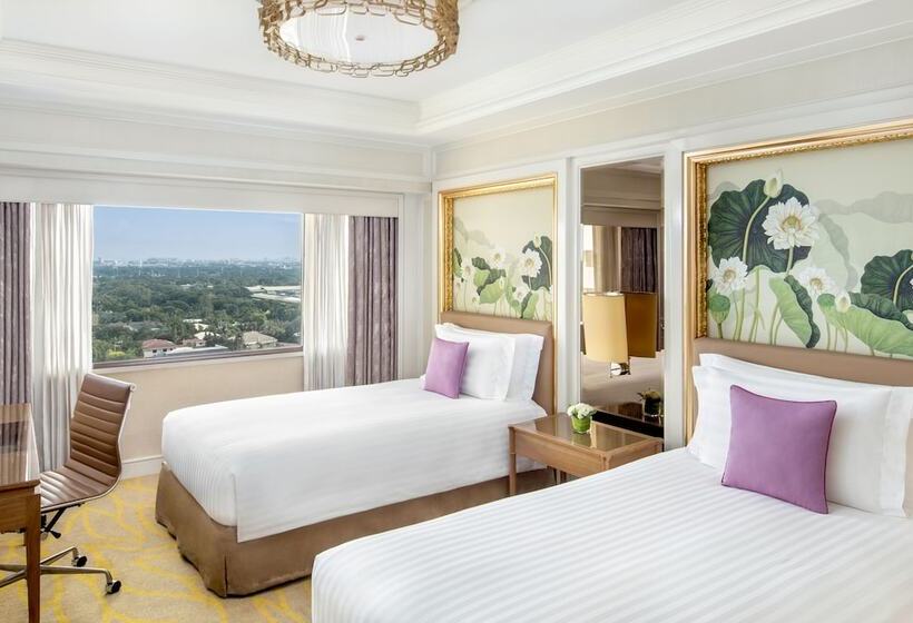 Люкс Повышенной Комфортности, Dusit Thani Manila