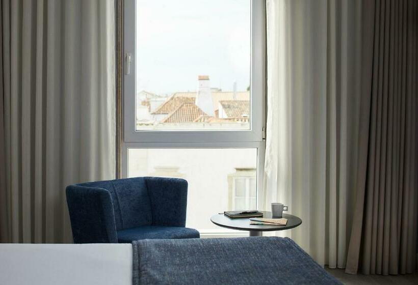 اتاق استاندارد, Faro & Beach Club