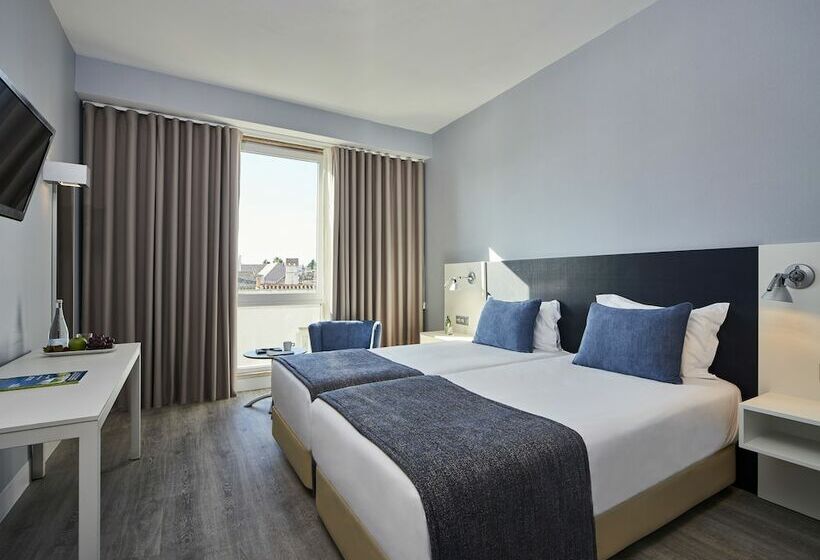 اتاق استاندارد, Faro & Beach Club