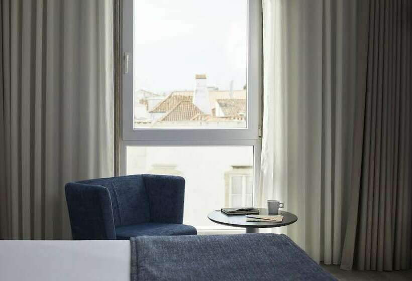 اتاق استاندارد, Faro & Beach Club