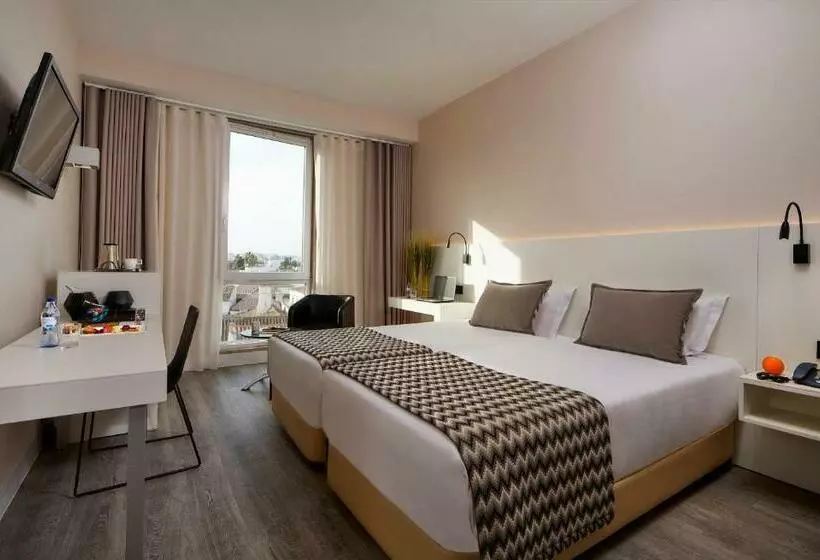 اتاق سوپریور, Faro & Beach Club