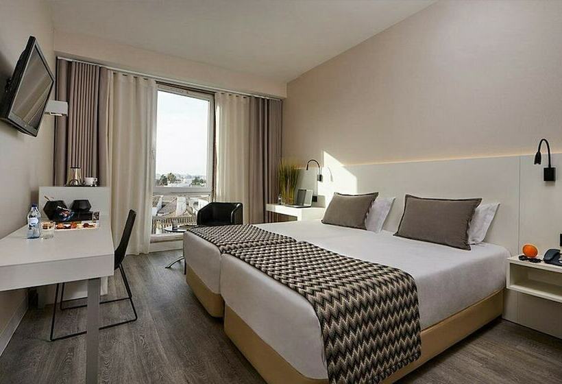 اتاق سوپریور, Faro & Beach Club