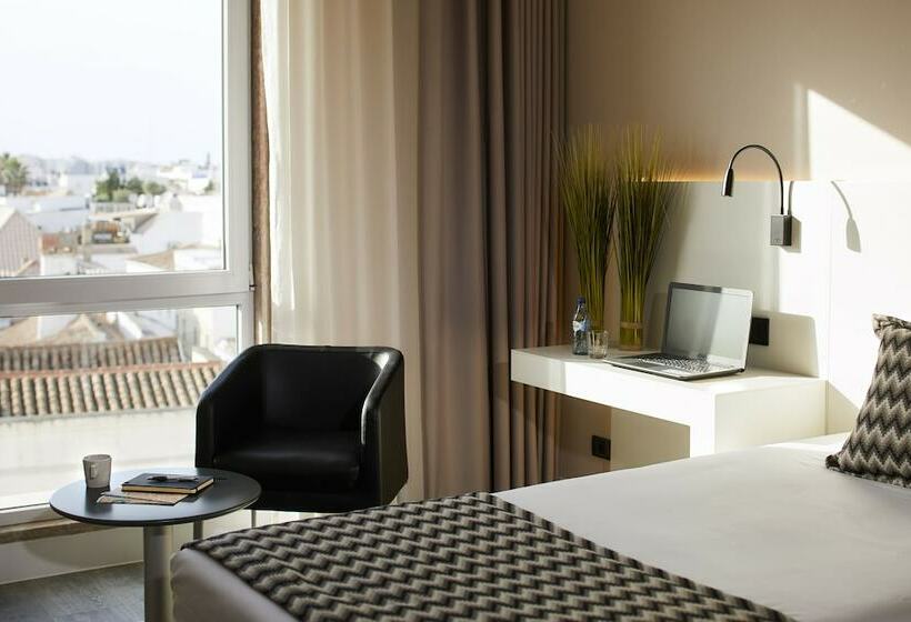 اتاق سوپریور, Faro & Beach Club