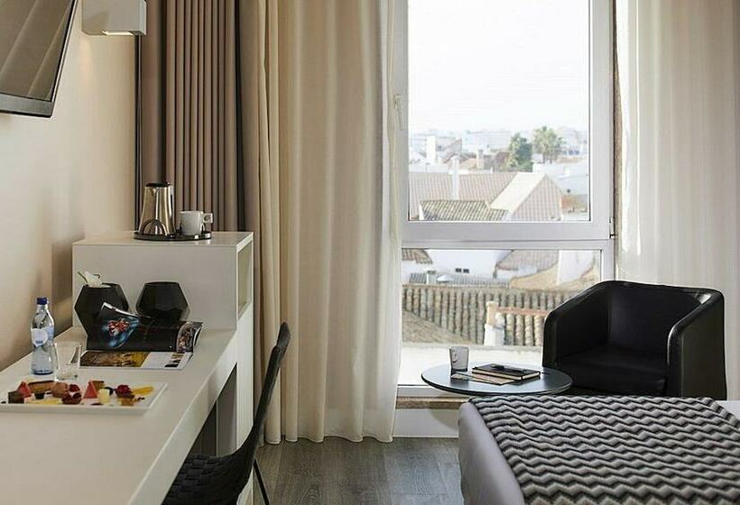 اتاق سوپریور, Faro & Beach Club