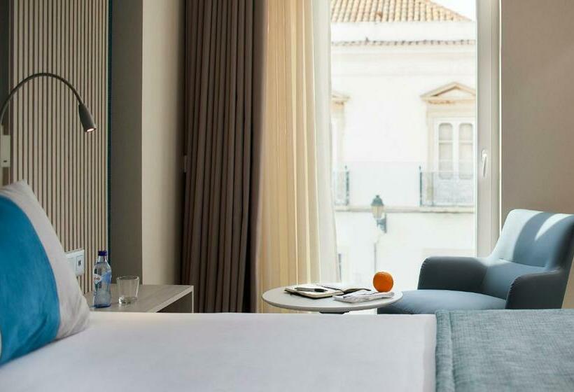اتاق پرمیوم, Faro & Beach Club