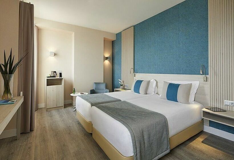 اتاق پرمیوم, Faro & Beach Club