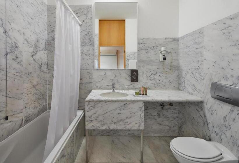 اتاق پرمیوم, Faro & Beach Club