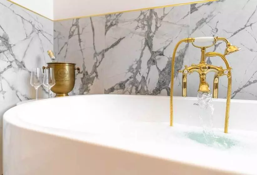 1 Bedroom Apartment, H15 Francuski Old Town   Destigo Hotels