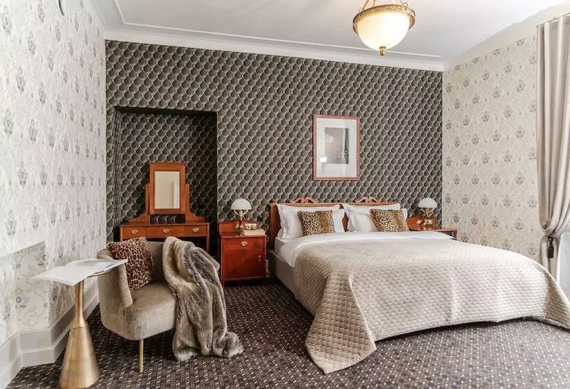 Deluxe Room, H15 Francuski Old Town   Destigo Hotels