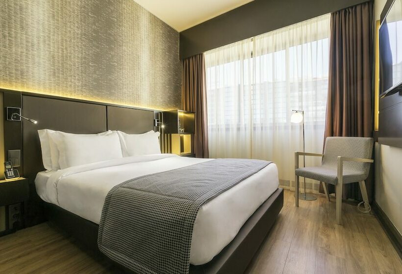 اتاق راحتی, Hf Fenix Lisboa