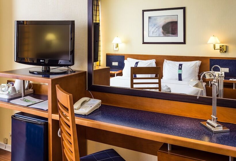 اتاق استاندارد با 2 تخت دوبل, Holiday Inn Lisbon, An Ihg
