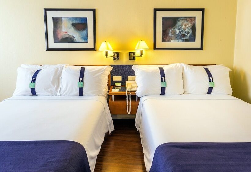 اتاق استاندارد با 2 تخت دوبل, Holiday Inn Lisbon, An Ihg