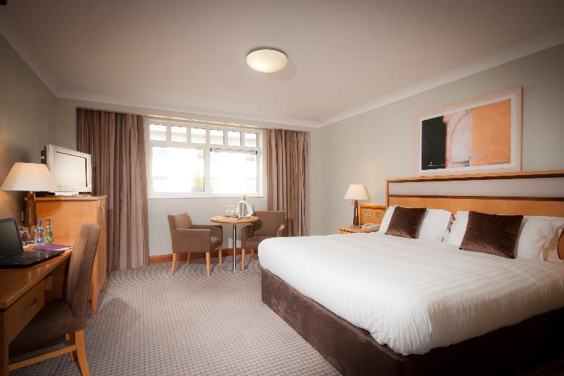 سوئیت با تخت بزرگ, Holiday Inn Lisbon, An Ihg