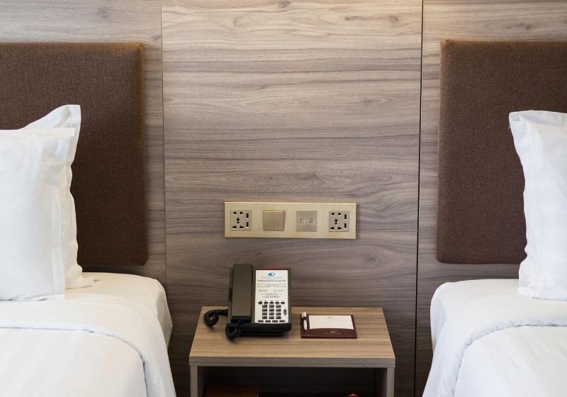 اتاق استاندارد, Holiday Inn Lisbon, An Ihg