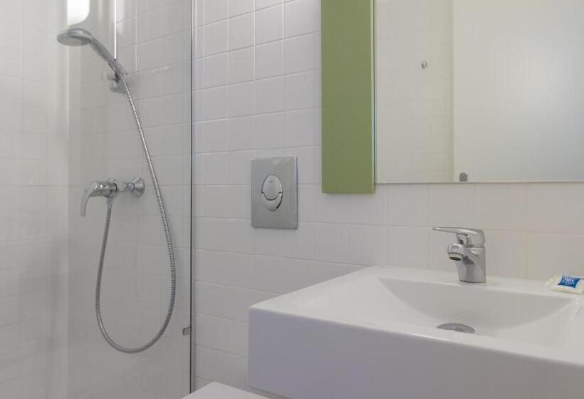 Standard Single Room Single Bed, Ibis Budget Braga Centro