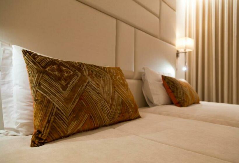 スタンダードシングルルーム, Josefa D'Obidos