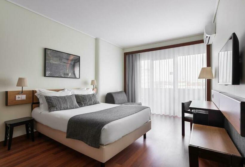 Семейный Номер, Exe Praia Golfe