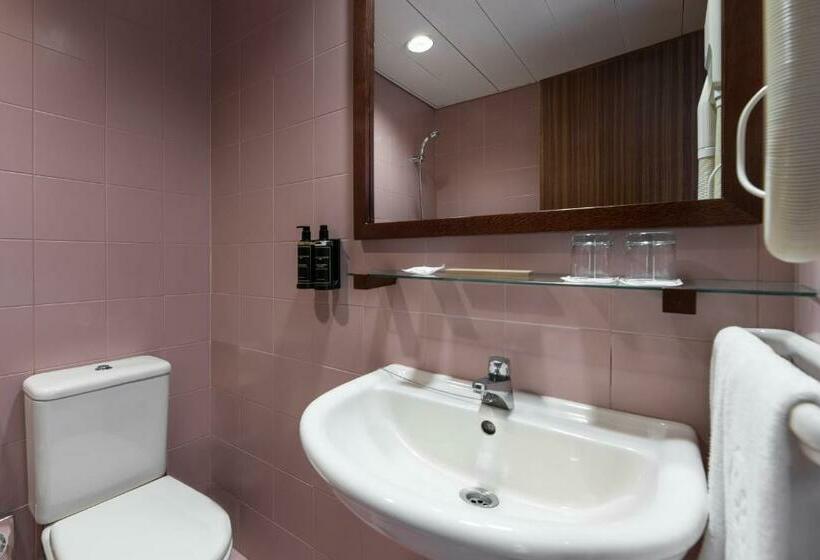 Семейный Номер, Exe Praia Golfe