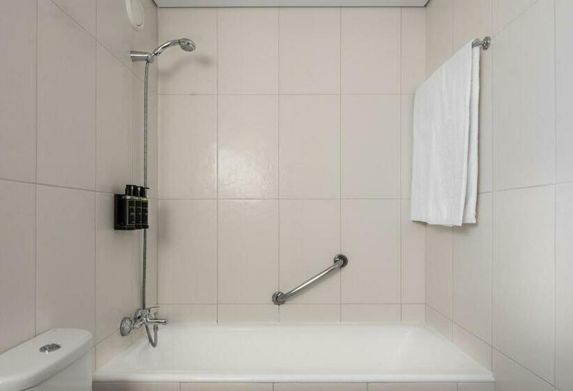 Семейный Номер, Exe Praia Golfe