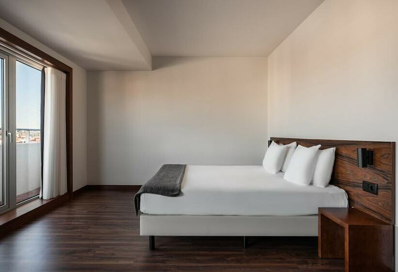 Люкс Премиум, Exe Praia Golfe