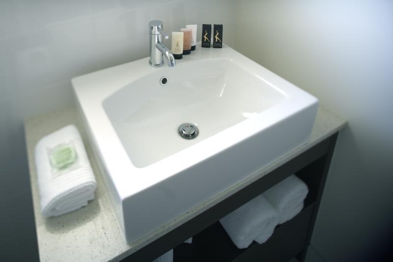 带2个卧室的优质公寓, Sea Spray Suites  Heritage Collection