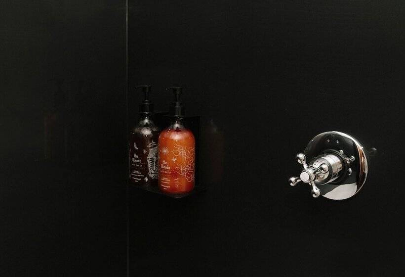 شقة غرفة واحدة, Sherwood Queenstown