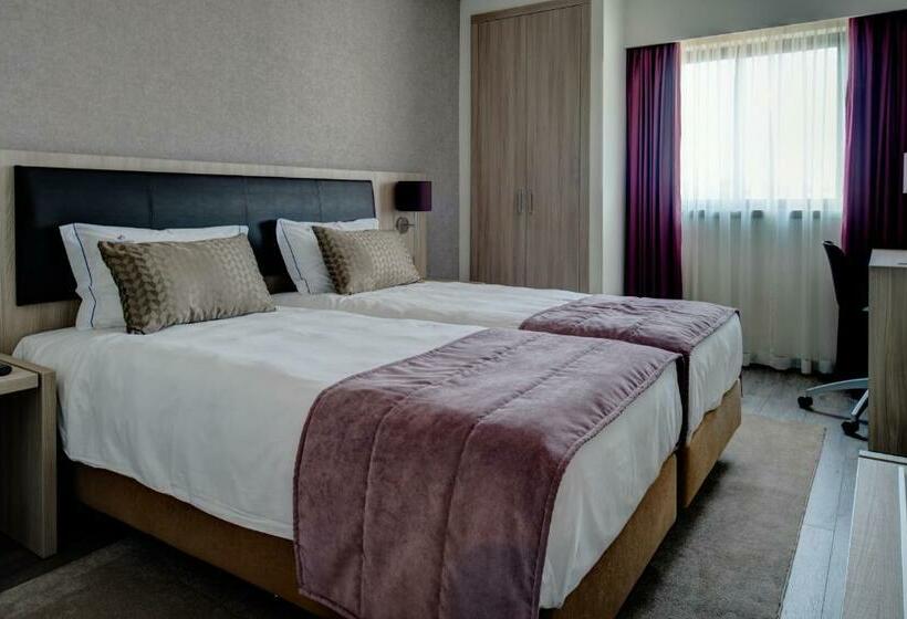 اتاق اجرایی, Vip Inn Berna