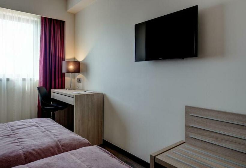 اتاق اجرایی, Vip Inn Berna