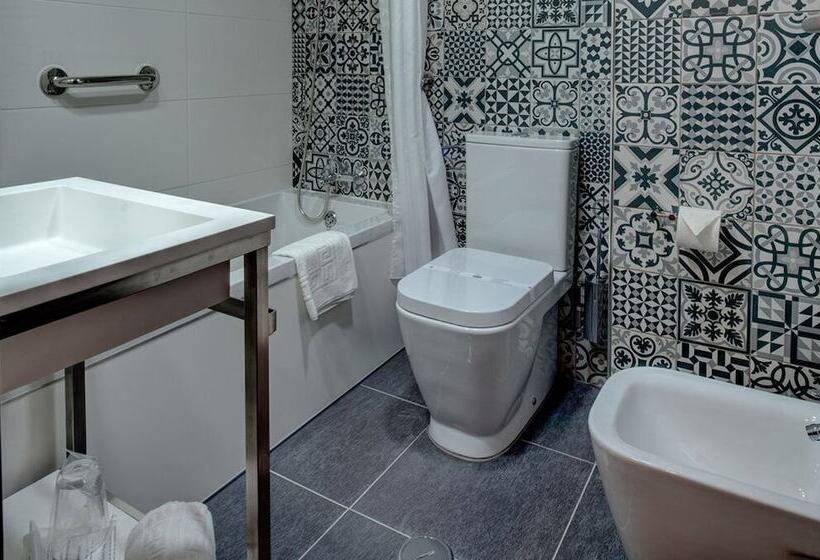 اتاق اجرایی یک تخته, Vip Inn Berna