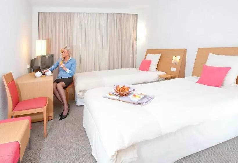 スタンダードルーム, Novotel Gdansk Centrum
