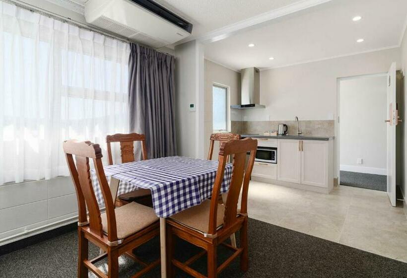 Люкс Кровать Кинг, Thermal Oak Motel